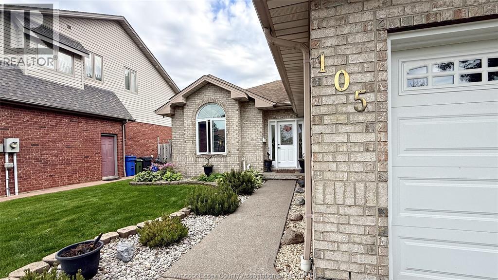 105 Mousseau Crescent, Belle River — photograph 3