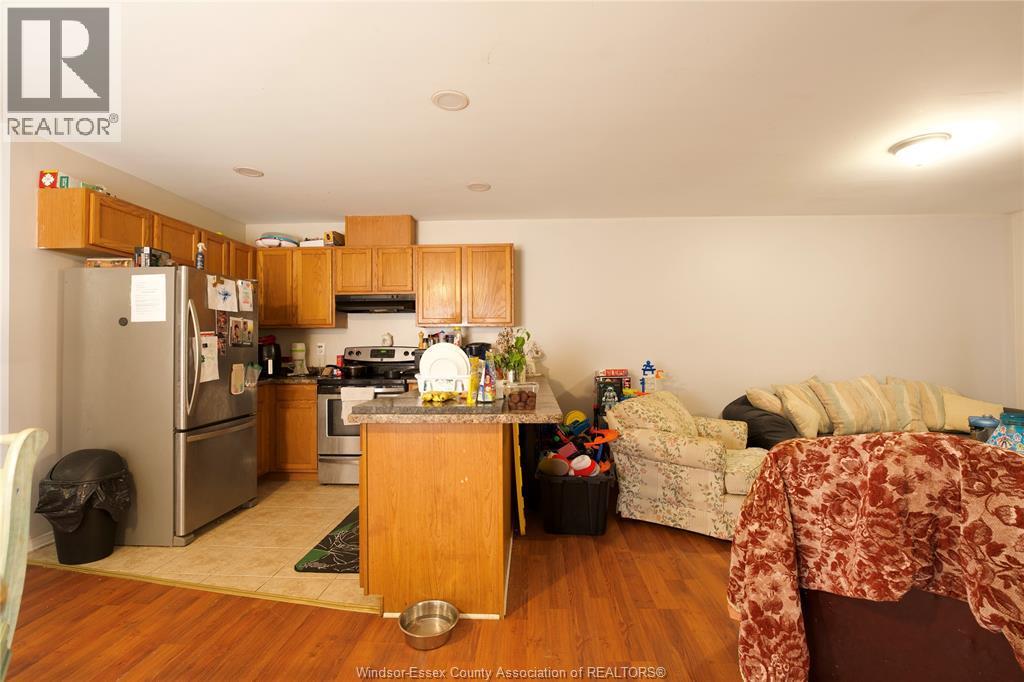 3646 Riberdy Road, Windsor — photograph 3