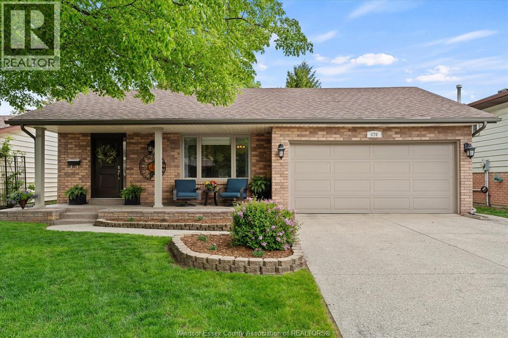 Single Family — 676 Gauthier Drive, Tecumseh, Ontario
