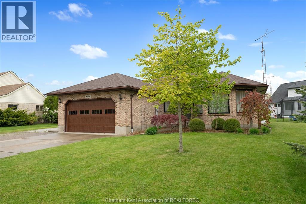 4674 Crescent Drive, Port Lambton — photograph 3