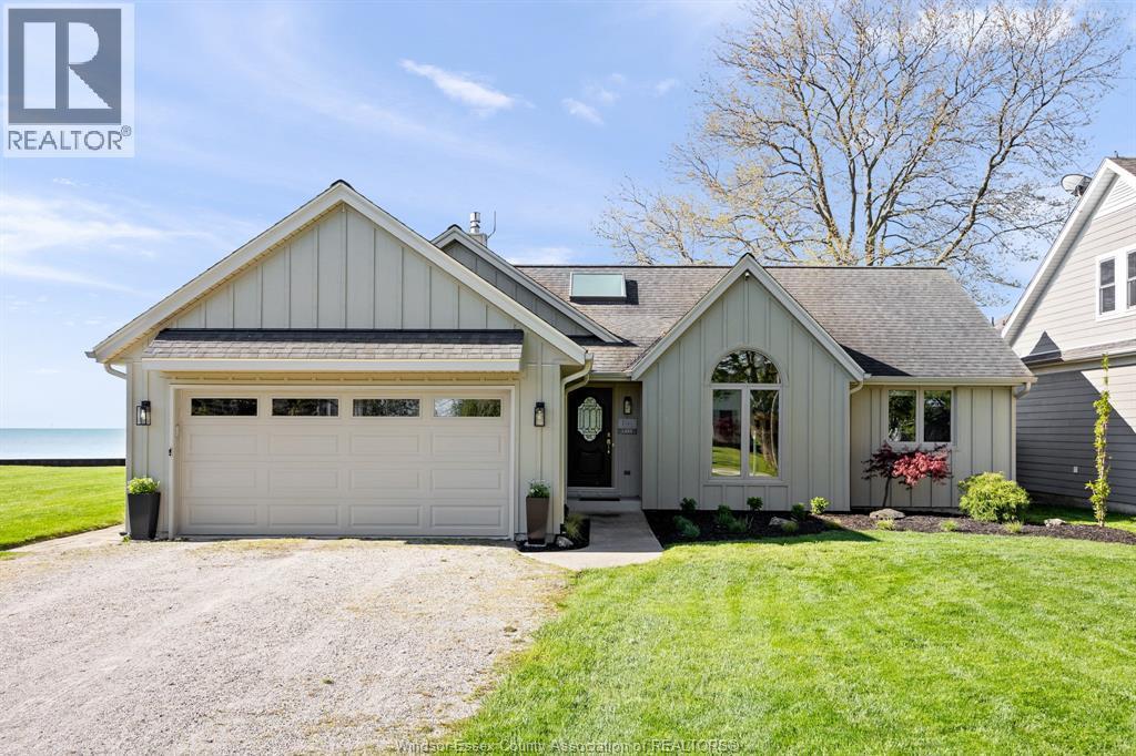 1603 Heritage Rd, Kingsville — photograph 2