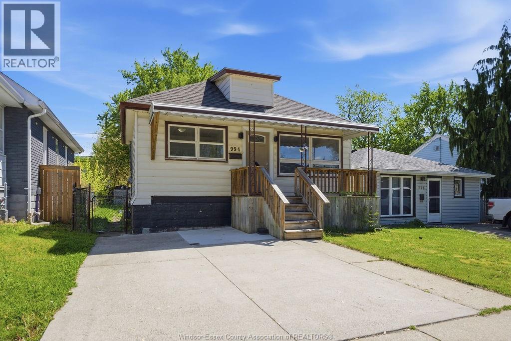 994 Josephine, Windsor — photograph 2