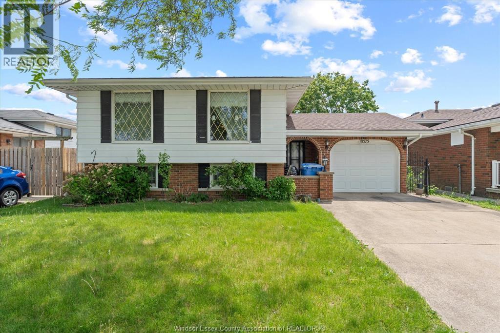 10575 Mulberry Drive, Windsor — primary photograph