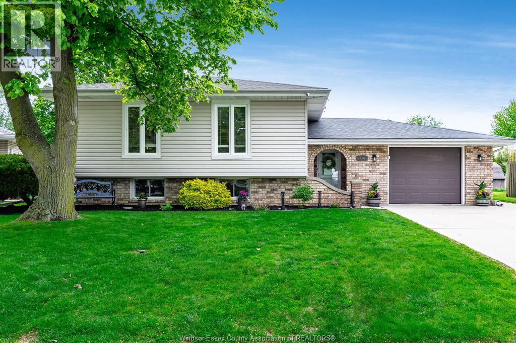 Single Family — 110 McCallum Drive, Kingsville, Ontario