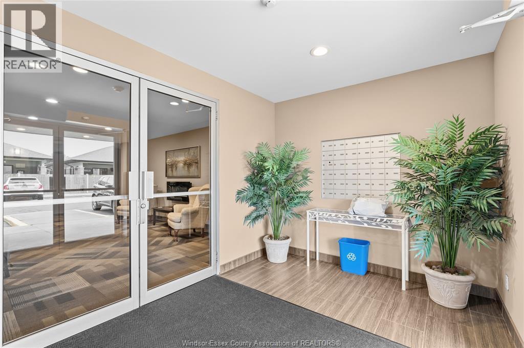 6055 Ellis Street #104, LaSalle — photograph 3