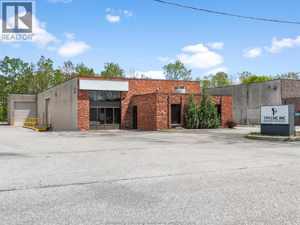 5350 Brendan Lane, Oldcastle — photograph 2
