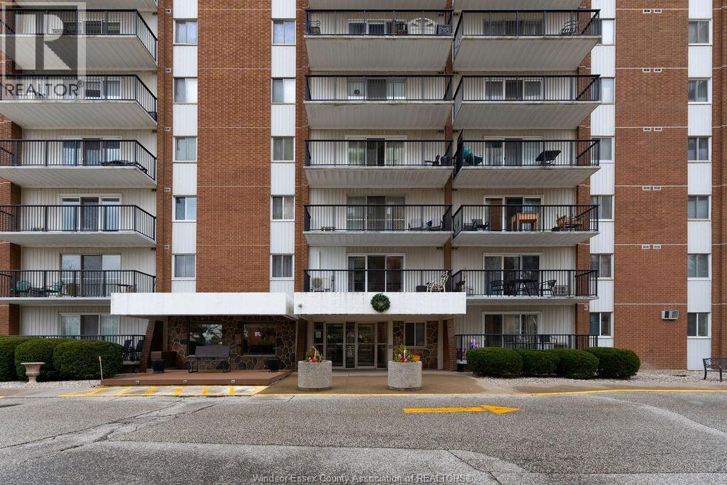 8591 Riverside Drive #1008, Windsor — primary photograph