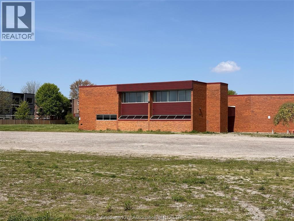 Industrial — 280 Merritt Avenue, Chatham, Ontario