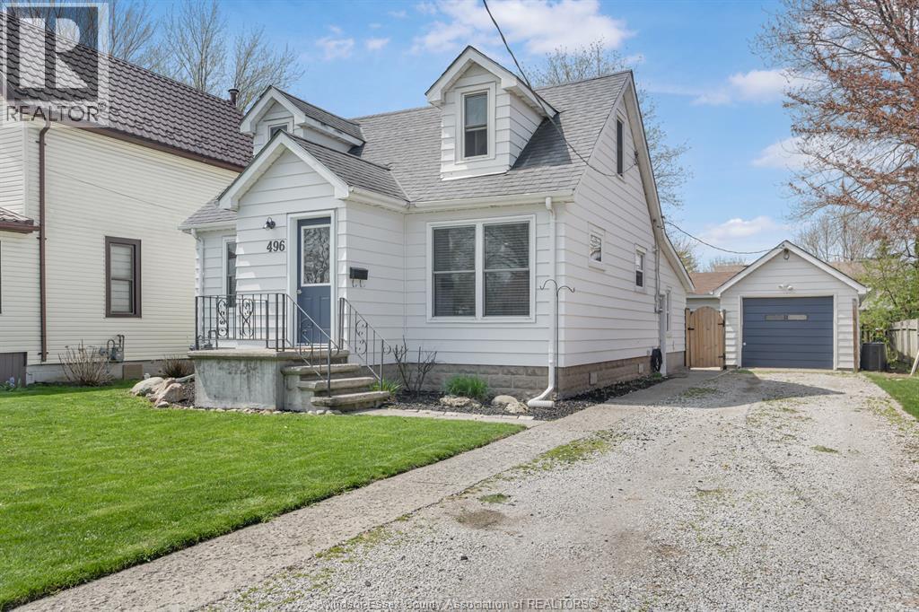 496 Murray Street, Wallaceburg — photograph 3