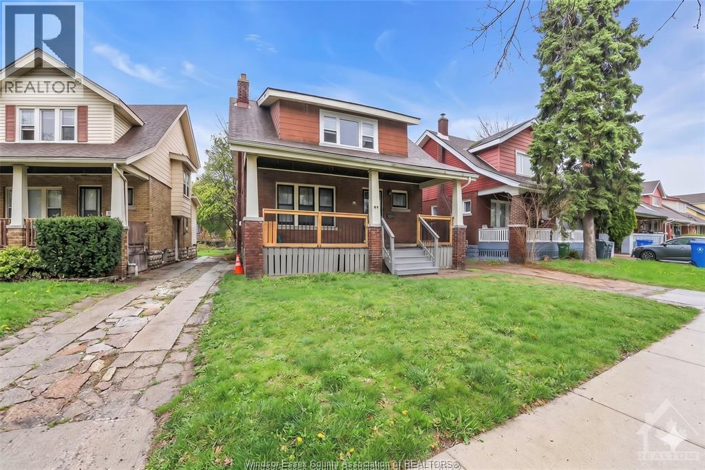 418 Rankin, Windsor — photograph 2