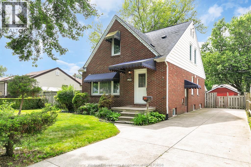 3736 Vaughan, Windsor — primary photograph