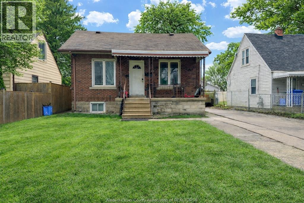 1090 Wigle, Windsor — primary photograph
