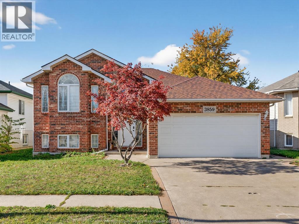 3859 Clara Avenue, Windsor — primary photograph