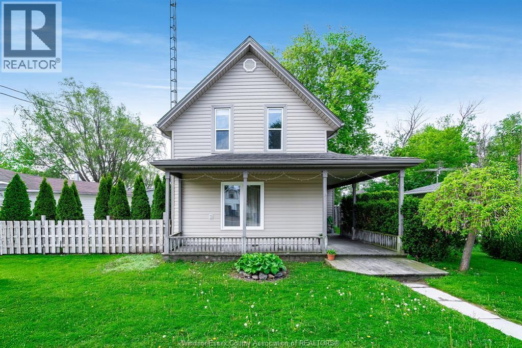 Single Family — 20 Buchanan Street, Wheatley, Ontario