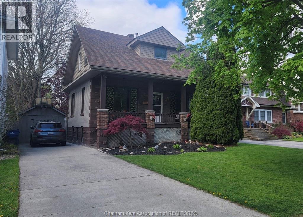 Single Family — 70 Inshes Avenue, Chatham, Ontario