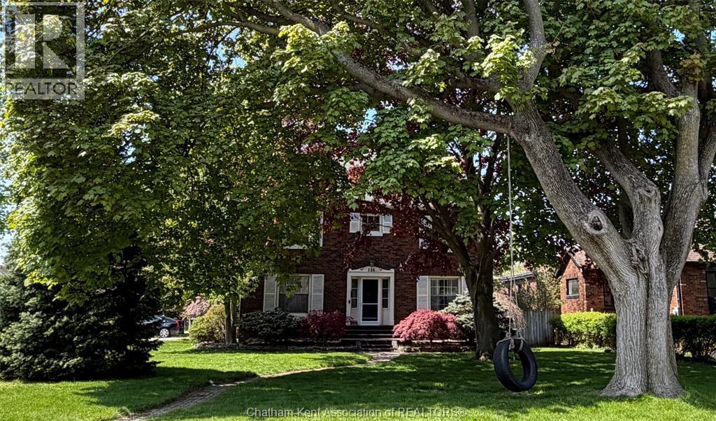 124 Llydican Avenue, Chatham — photograph 2