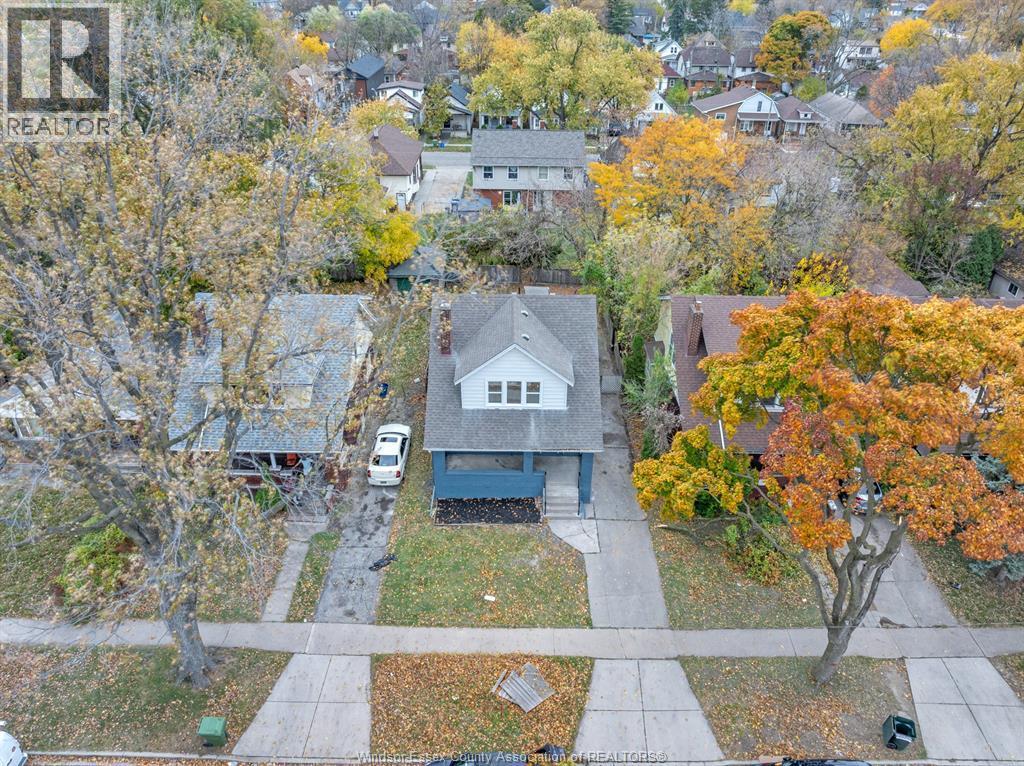 406 Partington, Windsor — photograph 2