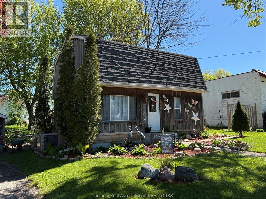 Single Family — 21 Albert Avenue, Ridgetown, Ontario