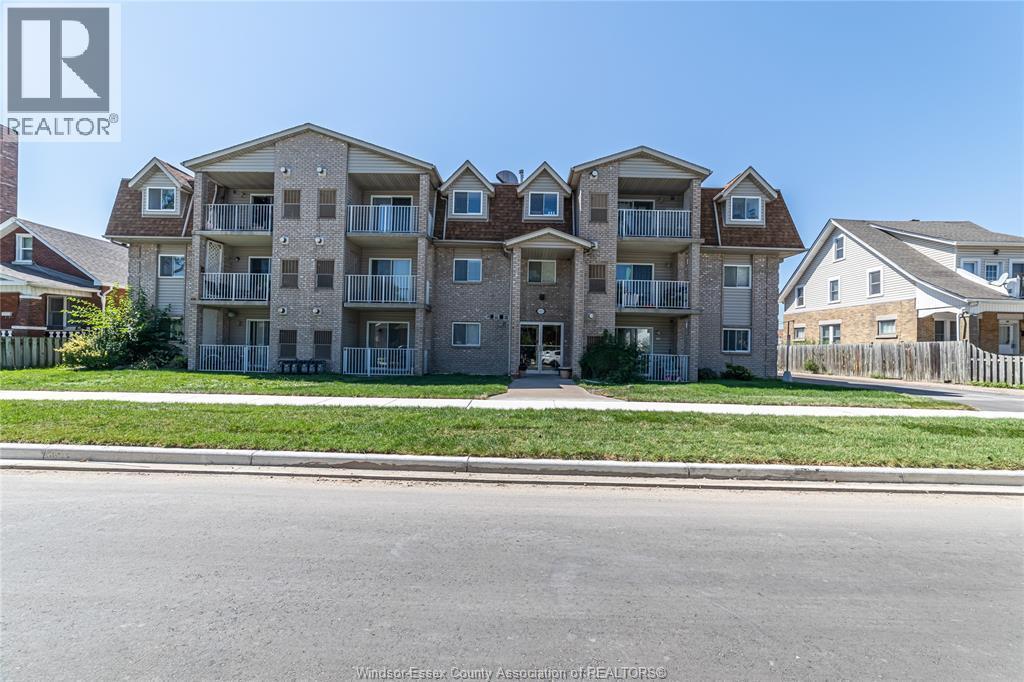 1323 Langlois Avenue #105, Windsor — primary photograph