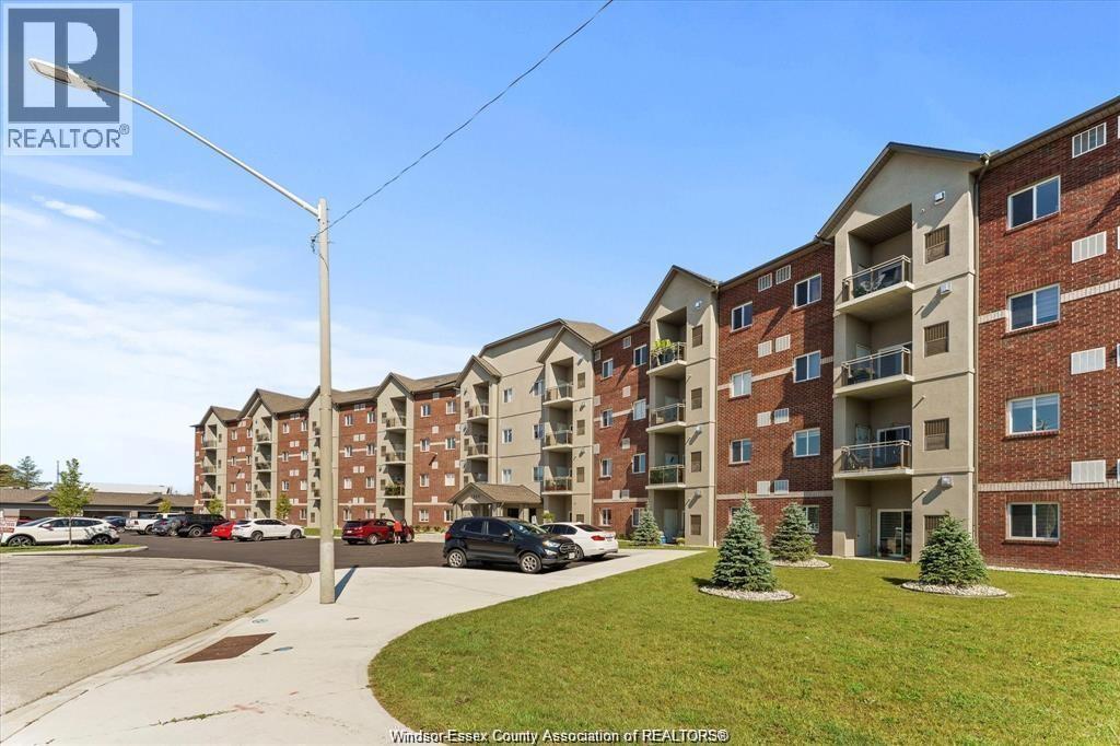Single Family — 1888 Westview Park Boulevard, LaSalle, Ontario