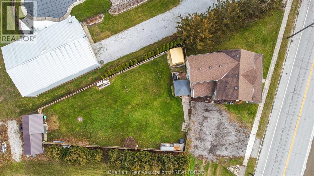 166 London Road, Thamesville — photograph 2