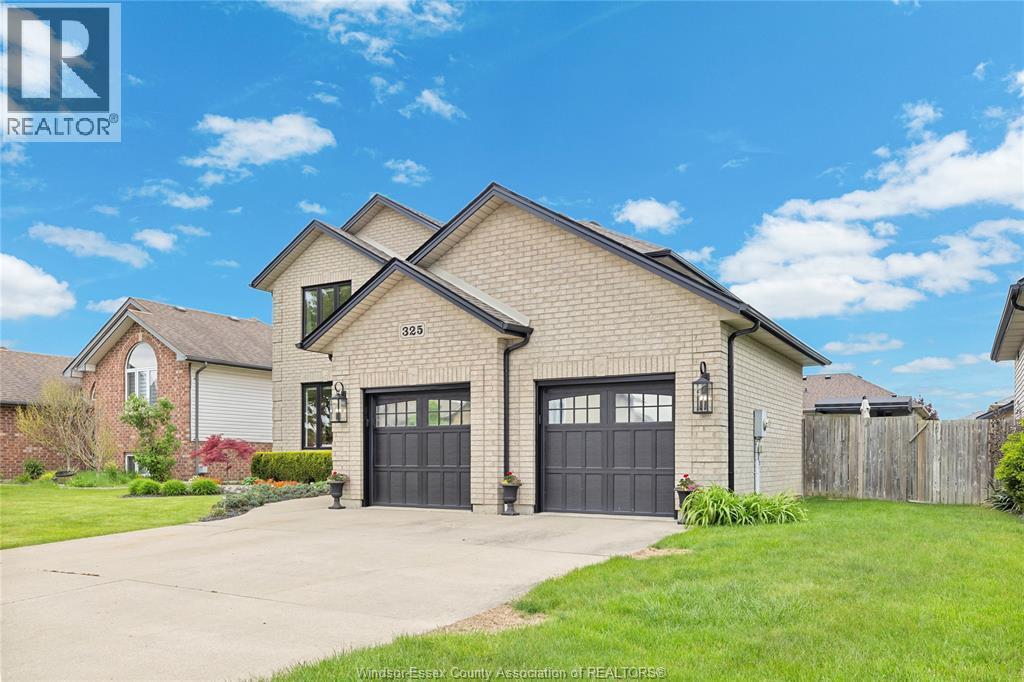 Single Family — 325 Coretti Drive, Lakeshore, Ontario