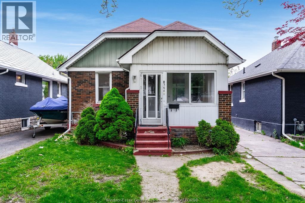 368 South Street, Windsor — primary photograph