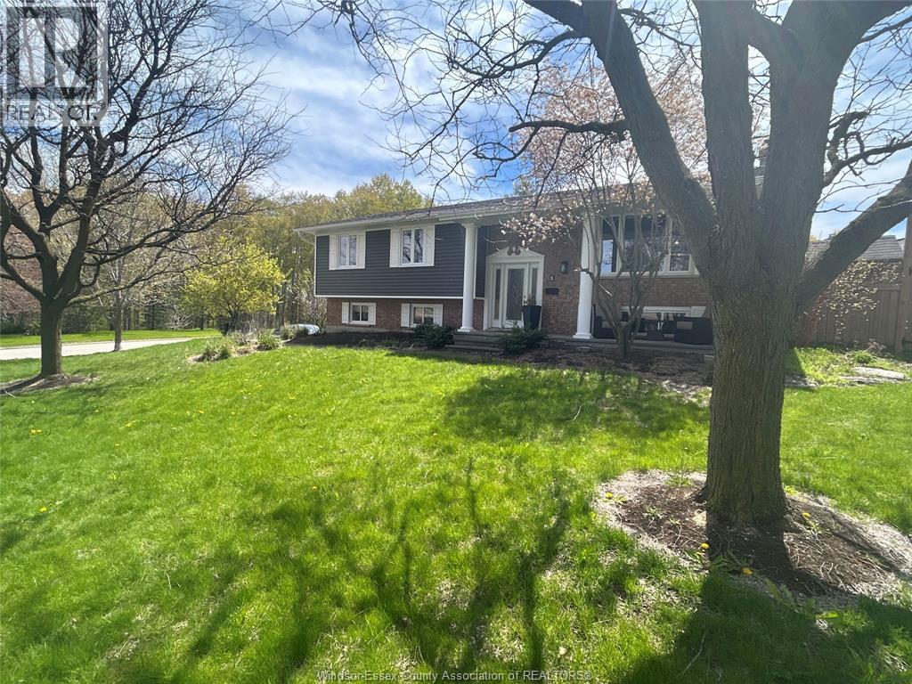 1 Sunset Place, Elmira — photograph 3