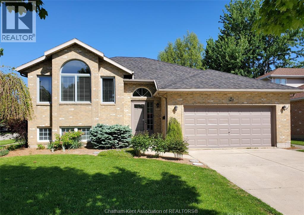 Single Family — 147 Garden Path, Chatham, Ontario
