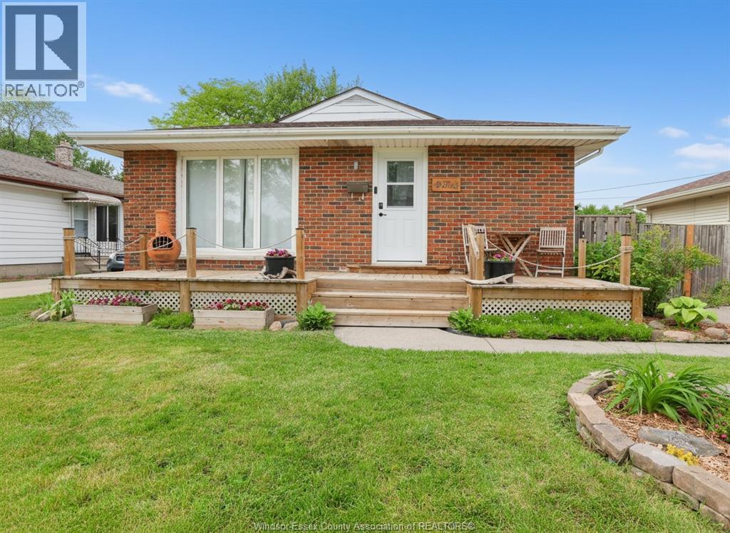 8924 Little River Road, Windsor — primary photograph