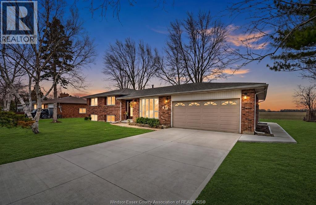 Single Family — 1765 Golfview, LaSalle, Ontario
