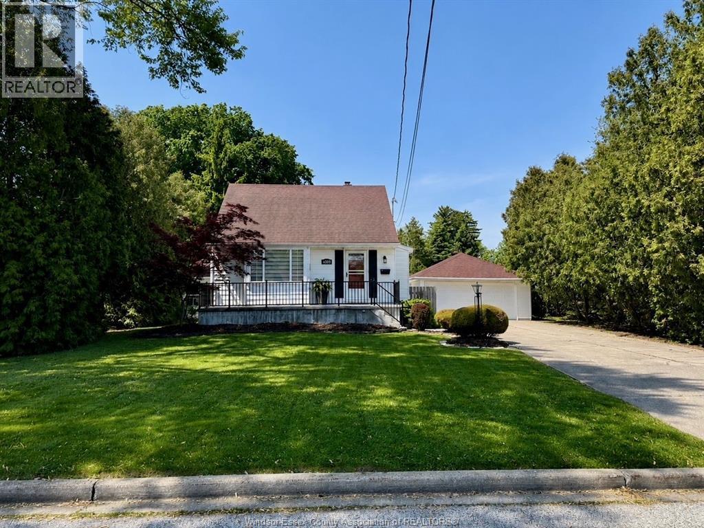 Single Family — 4069 Kennedy Drive, Windsor, Ontario