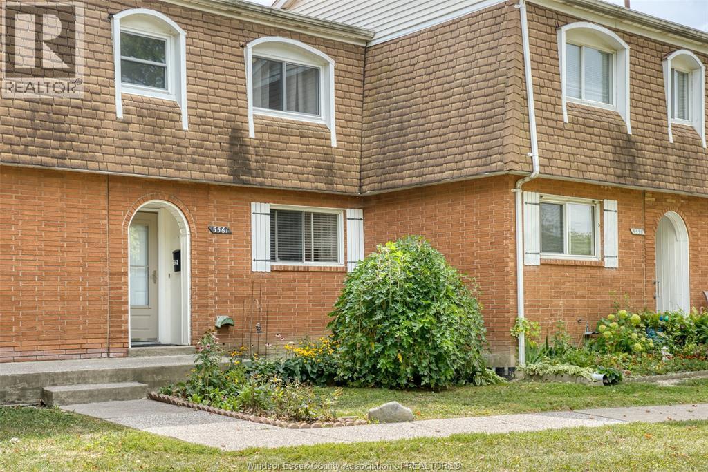 5561 Empress #58, Windsor — photograph 3