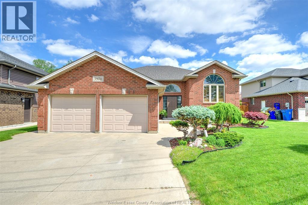 Single Family — 5970 Matchette, LaSalle, Ontario