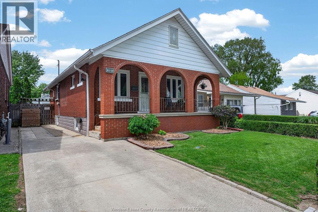 Single Family — 1191 McKay Avenue, Windsor, Ontario