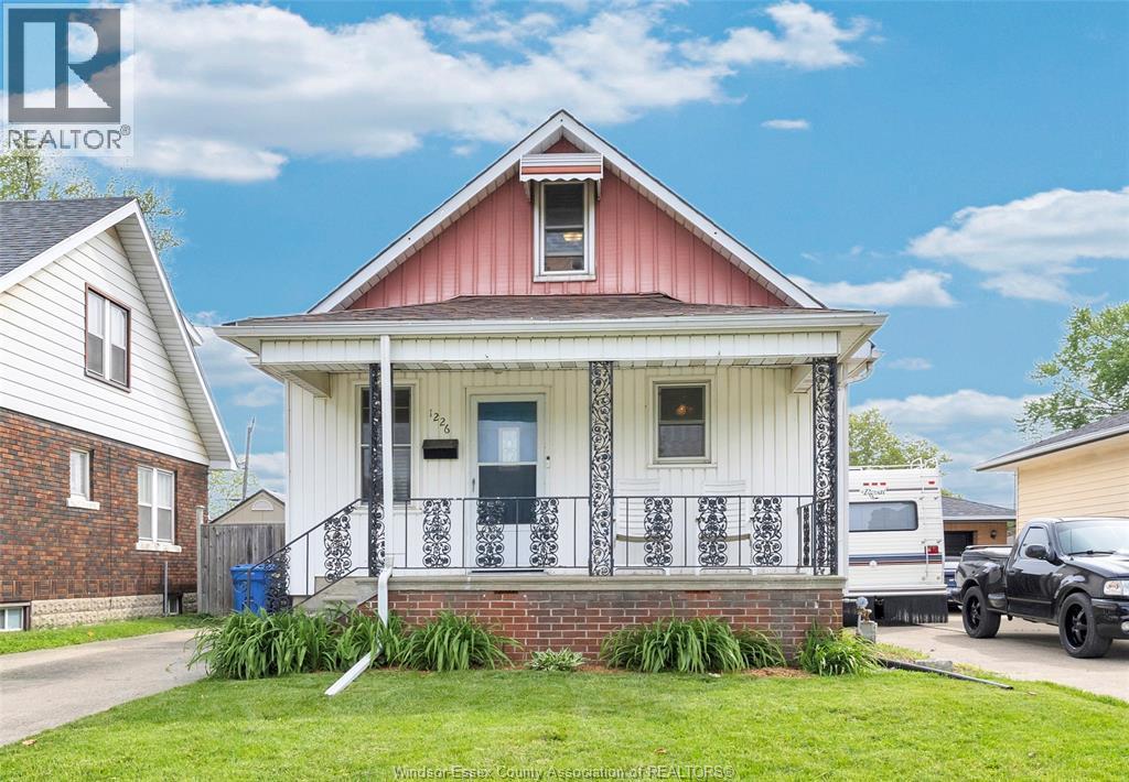 Single Family — 1226 Aubin, Windsor, Ontario