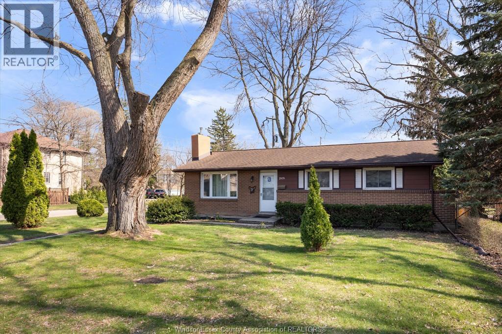 Single Family — 2979 Orion, Windsor, Ontario