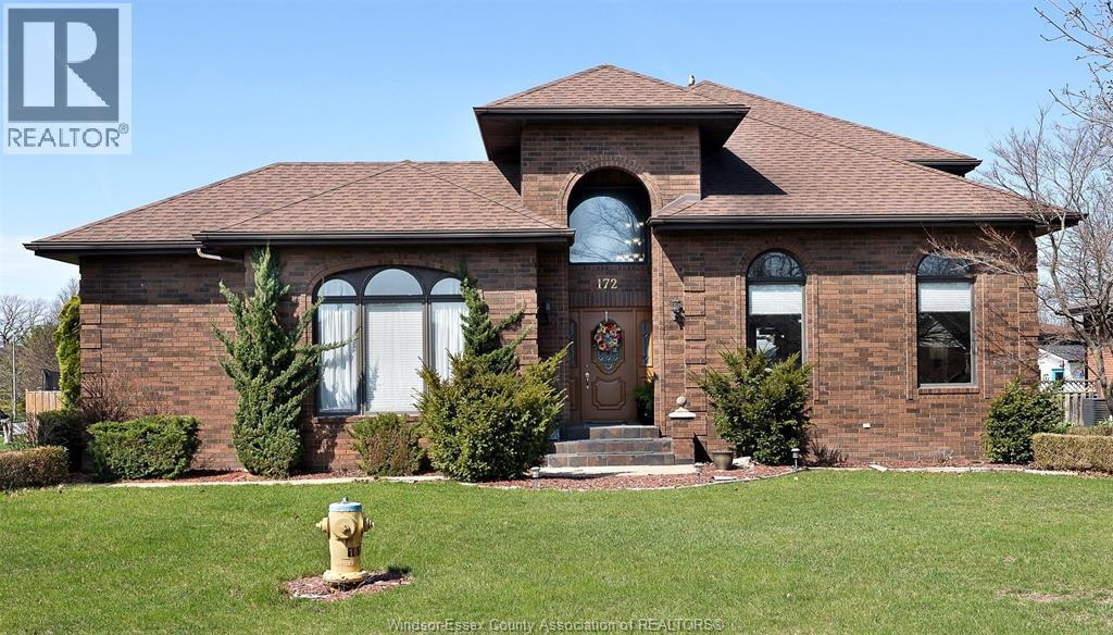 Single Family — 172 Pointe West, Amherstburg, Ontario