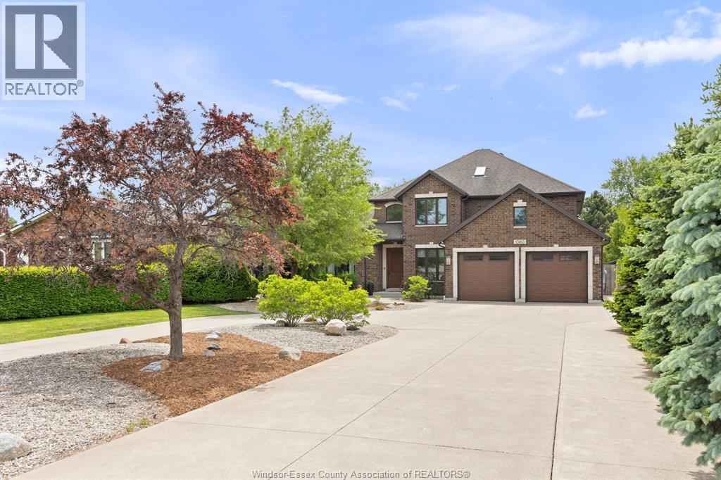 13013 Riverside Drive, Tecumseh — photograph 2