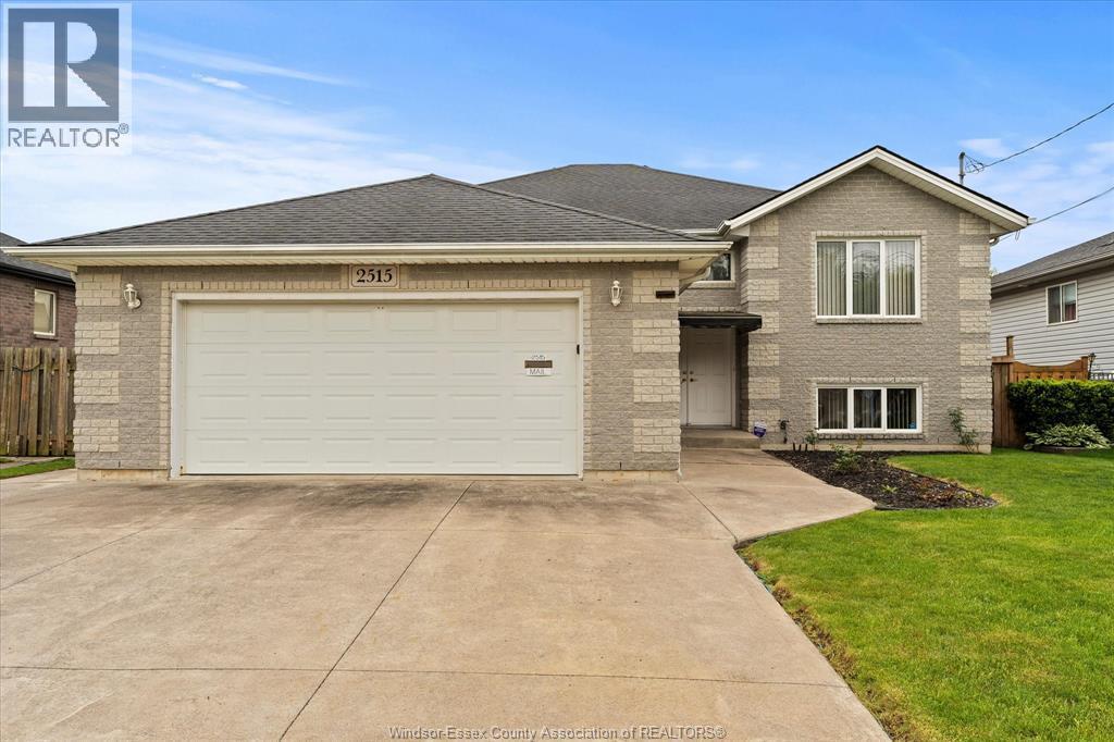 Single Family — 2515 Cousineau Street, LaSalle, Ontario