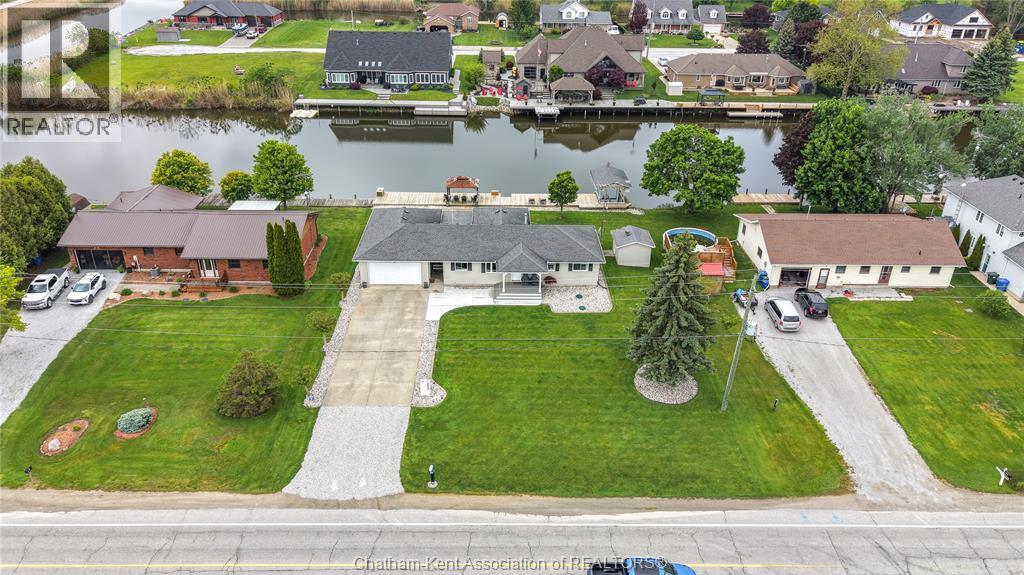 855 Tisdelle Drive, Lighthouse Cove — photograph 2