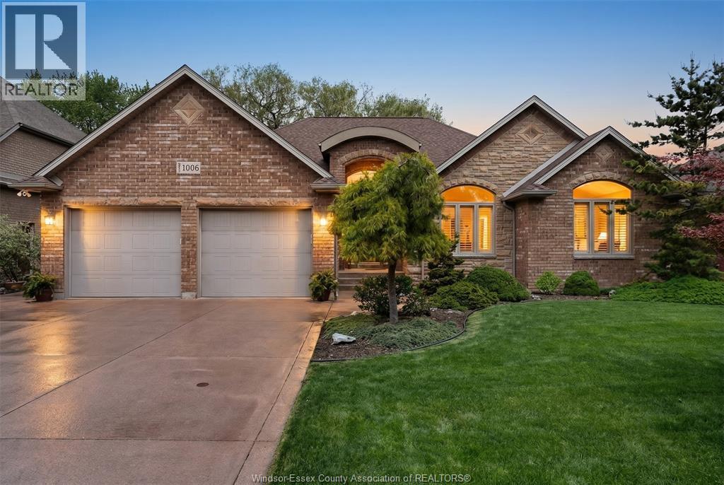 Single Family — 1006 Chelsea Park Way, Lakeshore, Ontario