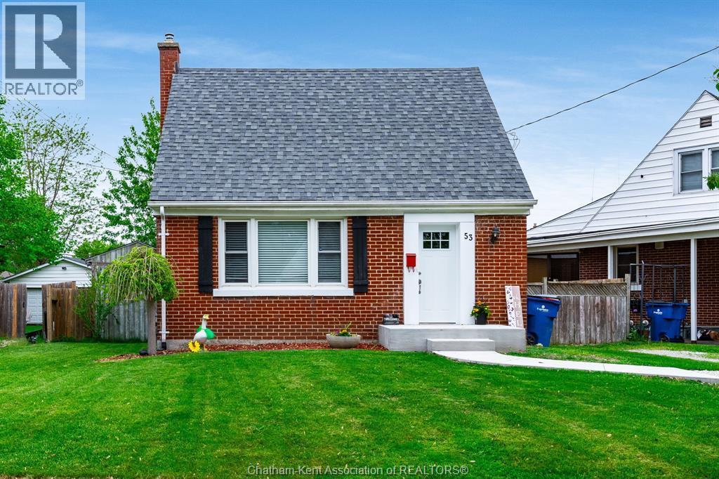 Single Family — 53 Sunnyside Avenue, Chatham, Ontario