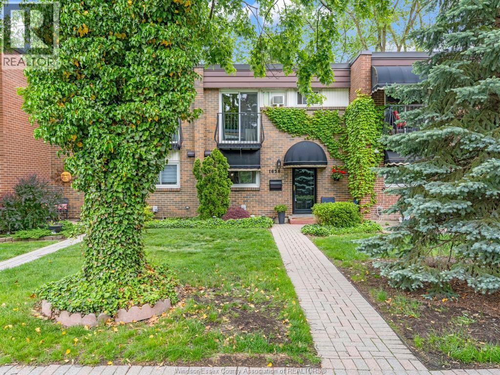 Single Family — 1656 Eastgate Estates, Windsor, Ontario