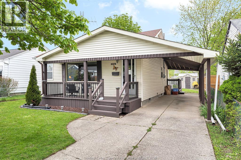 2278 Marentette Avenue, Windsor — primary photograph