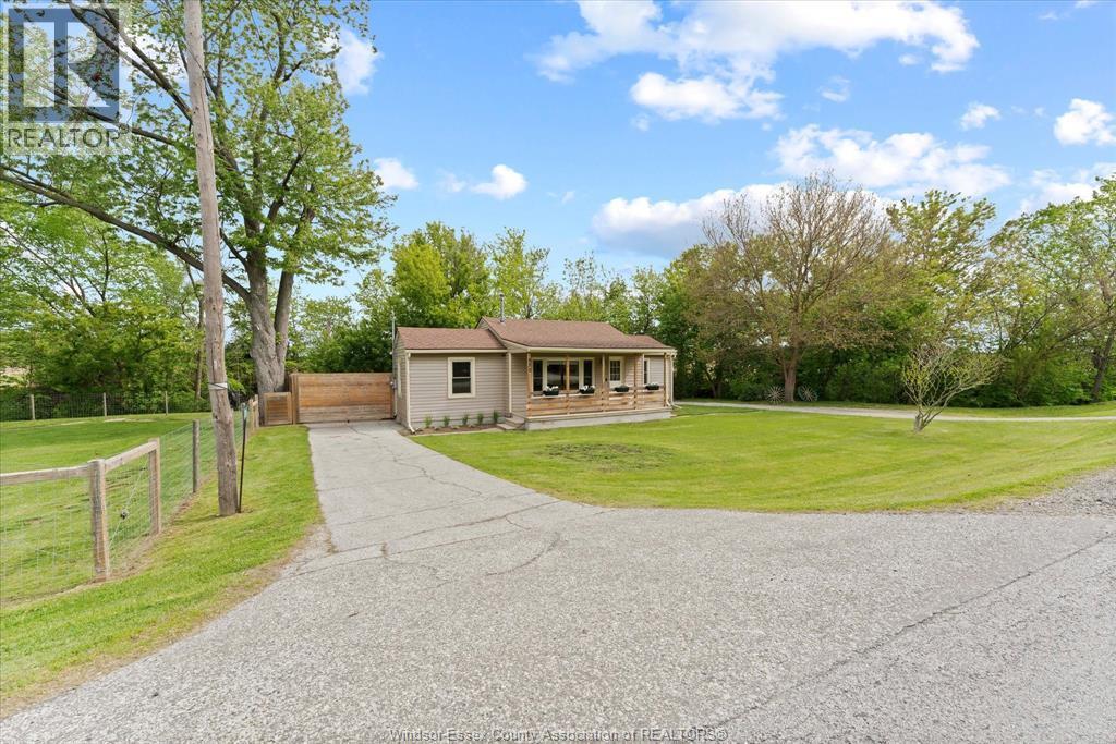 520 Road 2 West, Kingsville — photograph 2
