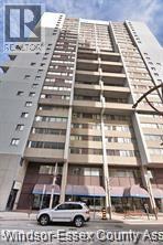 380 Pelissier #904, Windsor — photograph 2