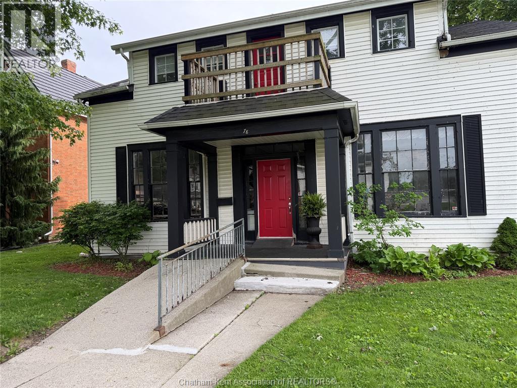 78 Victoria Avenue, Chatham — photograph 2