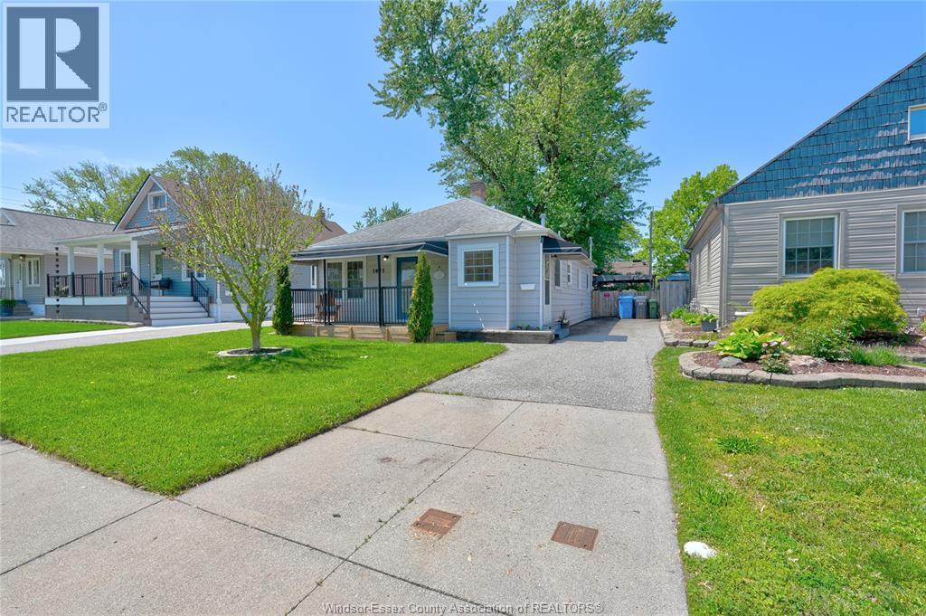 1075 Esdras Place, Windsor — photograph 2