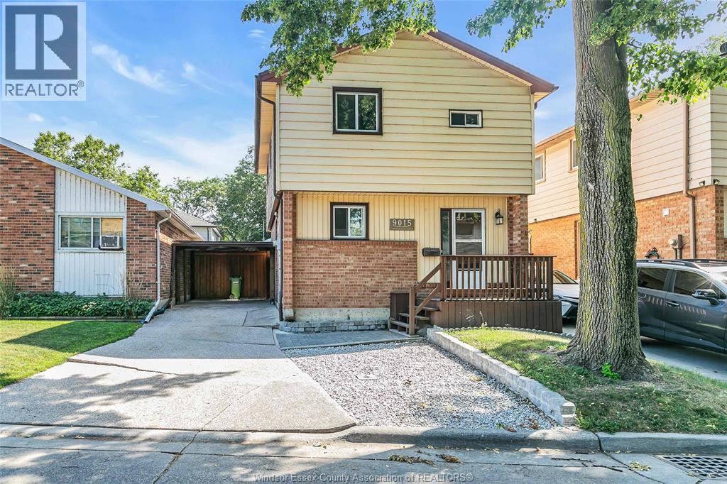 9015 Copperfield Court, Windsor — primary photograph